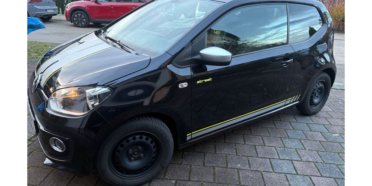 VW up! 120.200 km 7.000 € Heuchlingen 73572