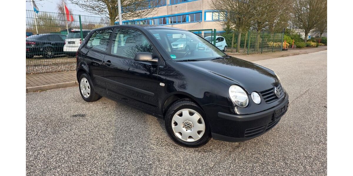 VW Polo 182.000 km 2.499 &euro; HENSTEDT ULZBURG 24558