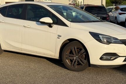 Opel Astra 98.000 km 8.400 &euro; Winterbach 73650