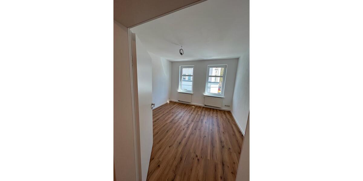 Etagenwohnung Gera Debschwitz - 3 Zimmer, 67 m&sup2;, 525&euro; | Angebot:26409190