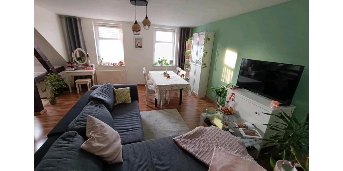 Dachgeschoßwohnung Bad Liebenwerda - 2.5 Zimmer, 72 m&sup2;, 380&euro; | Angebot:26653091
