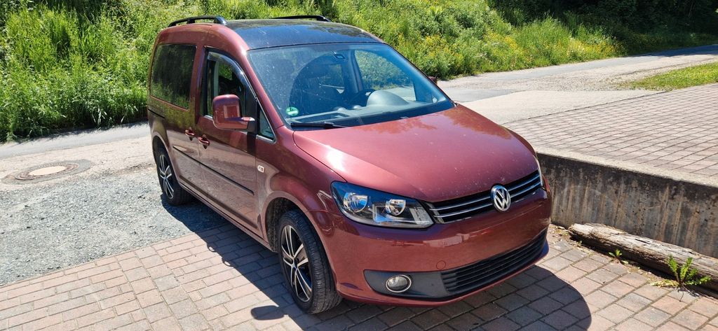 VW Caddy 133.832 km 11.000 &euro; Weismain 96260