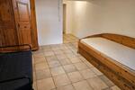 Möbilierte 1 Zi Wohnung, 500 € kalt 150 € NK, Kaution