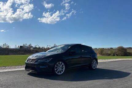 Seat Leon 87.555 km 17.390 &euro; Eisenberg 87637