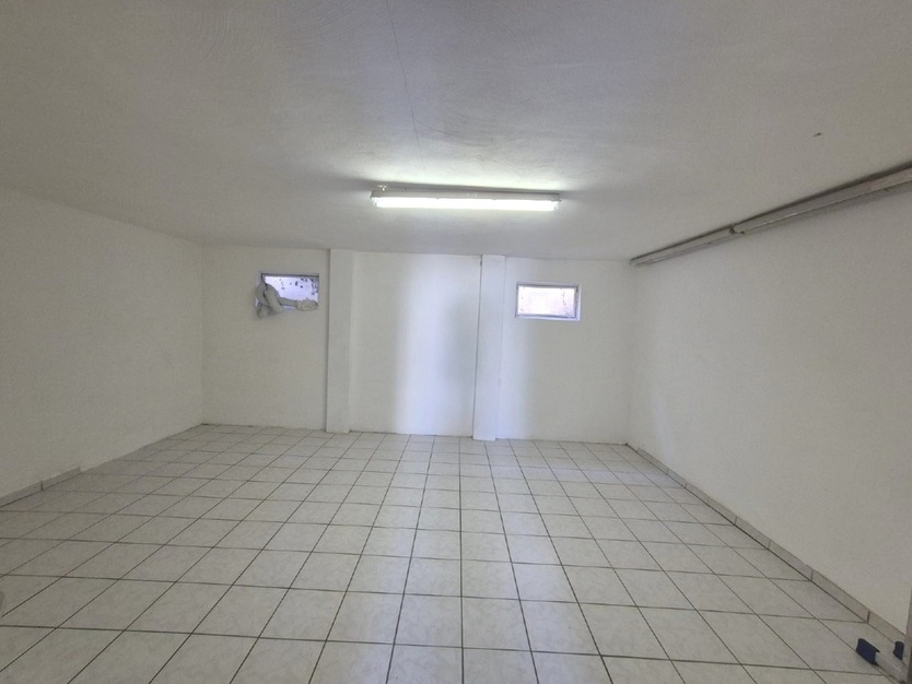 Reserviert! Ideales Kapitalanlageobjekt, RMH perfekt für den amerikanischen Wohnungsmarkt 5 zimmer