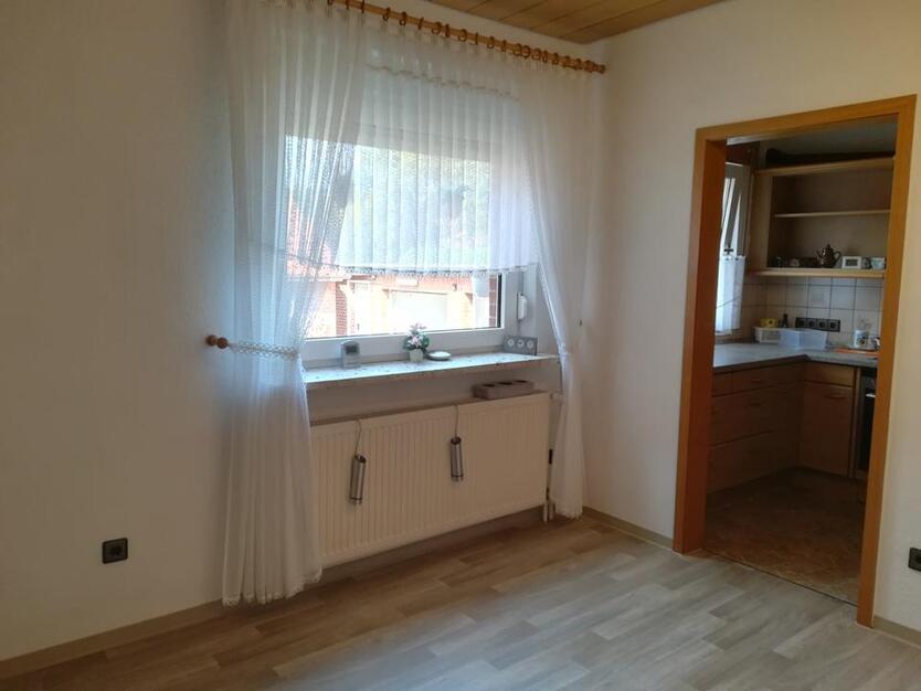 Doppelhaushälfte wartet auf ruhige und nette Mieter zimmer