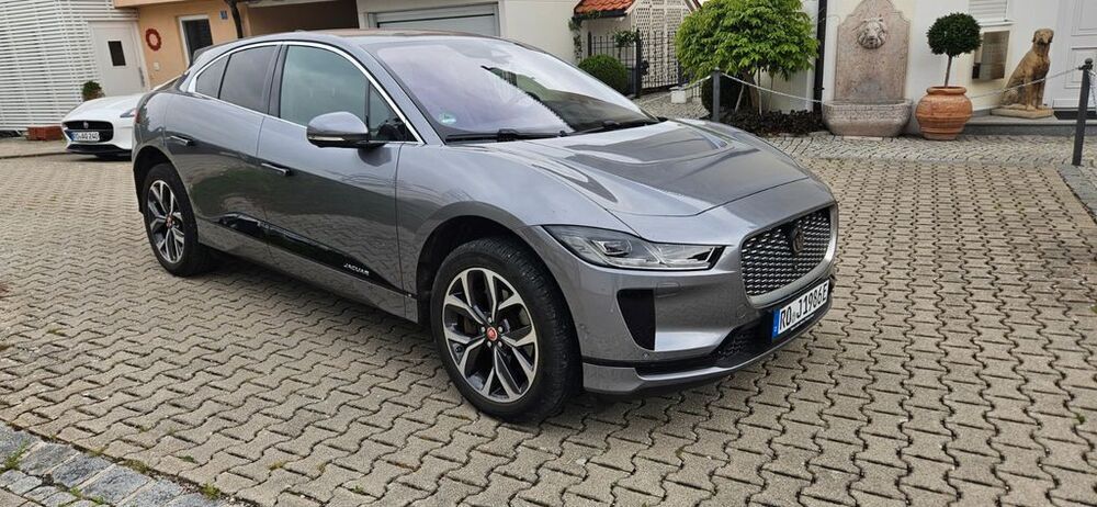 I-Pace