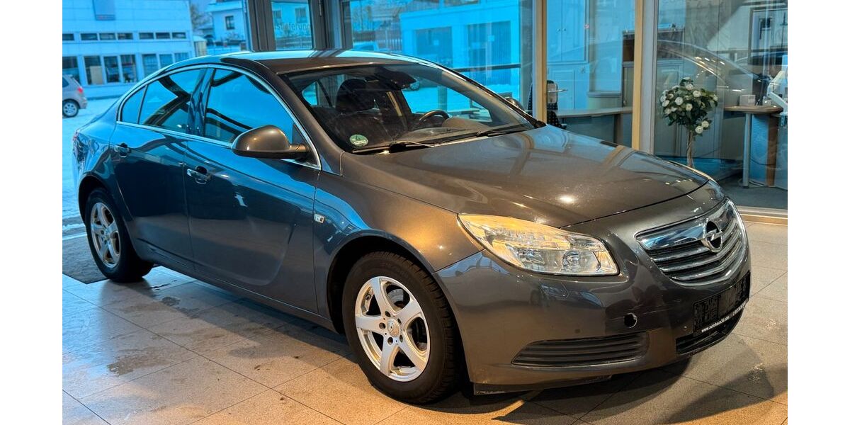 Opel Insignia 111.000 km 4.950 &euro; Hessisch Lichtenau 37235