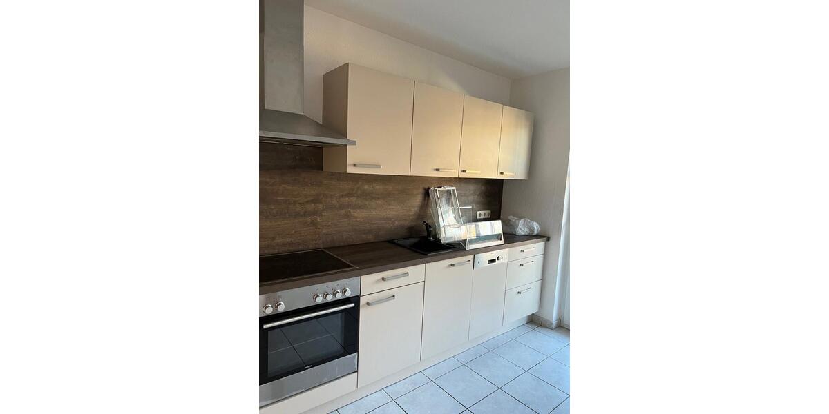 2 Raum WHG - Mythenstadt Thale- Einbauküche- Balkon- Stellplatz 2 zimmer