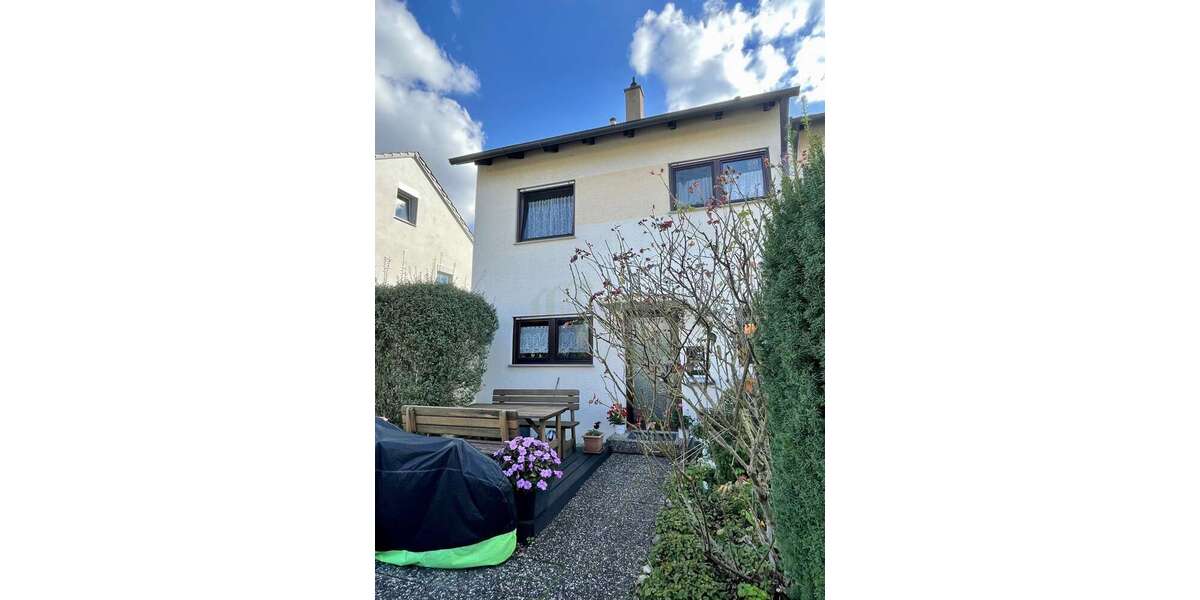 Einfamilienhaus Asperg - 4 Zimmer, 97 m&sup2;, 440.000&euro; | Angebot:25806368