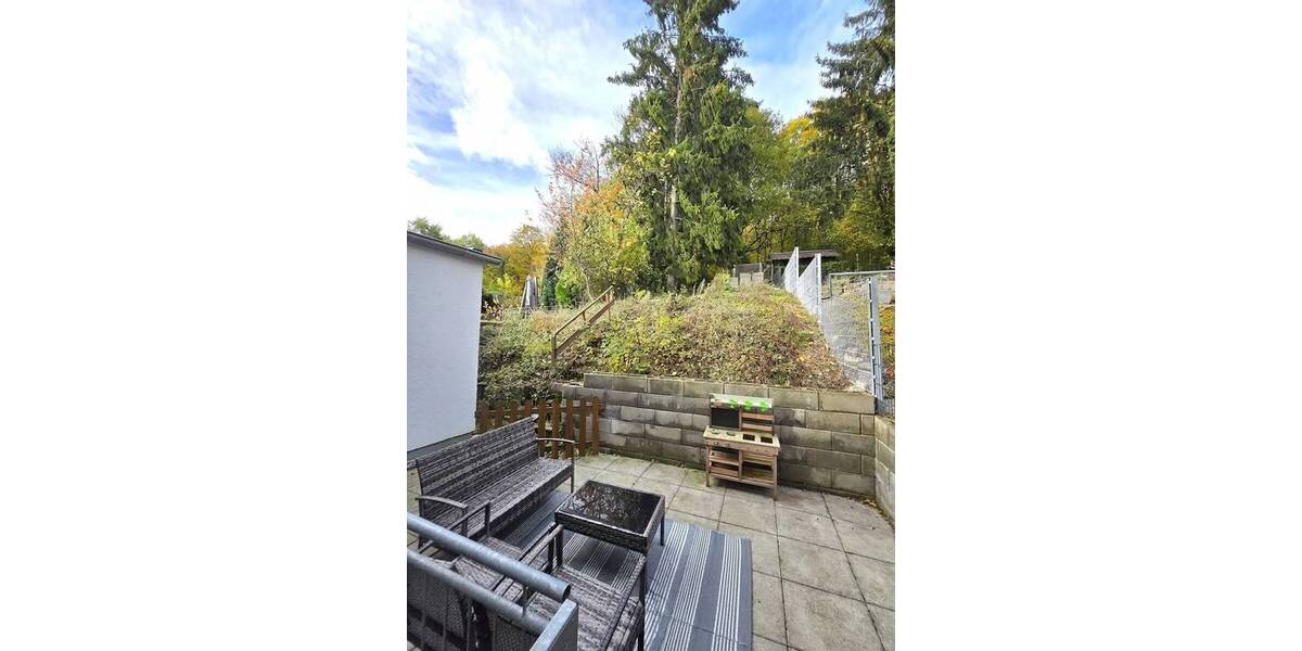 Reihenmittelhaus Saarbrücken Altenkessel - 5 Zimmer, 115 m&sup2;, 215.000&euro; | Angebot:26306132