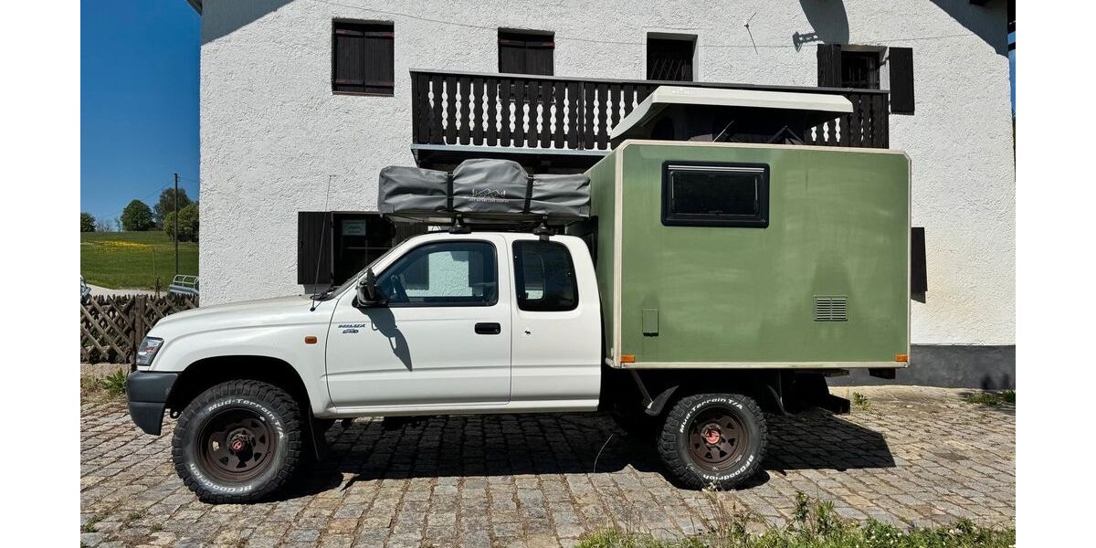 Toyota Hilux 155.800 km 29.500 &euro; Zorneding 85604