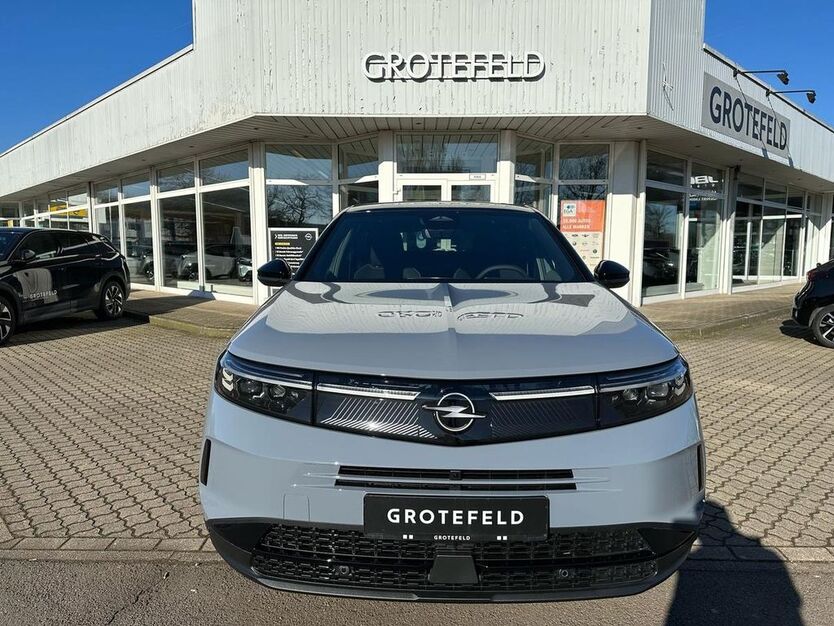 Opel Grandland (X) 6.001 km 37.990 € Porta Westfalica 32457