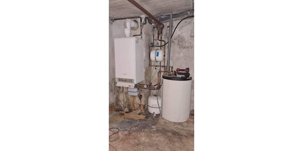 Mehrfamilienhaus, Wohnhaus Bockhorn - 6 Zimmer, 135 m&sup2;, 139.000&euro; | Angebot:23958551