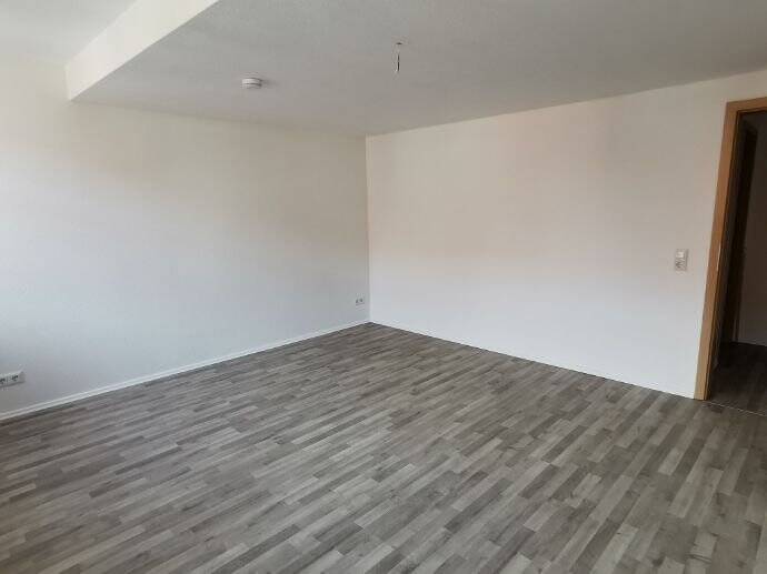 Etagenwohnung Großenhain - 3 Zimmer, 72 m&sup2;, 468&euro; | Angebot:26824756