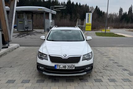 Skoda Superb 263.000 km 7.490 &euro; Traunreut 83301