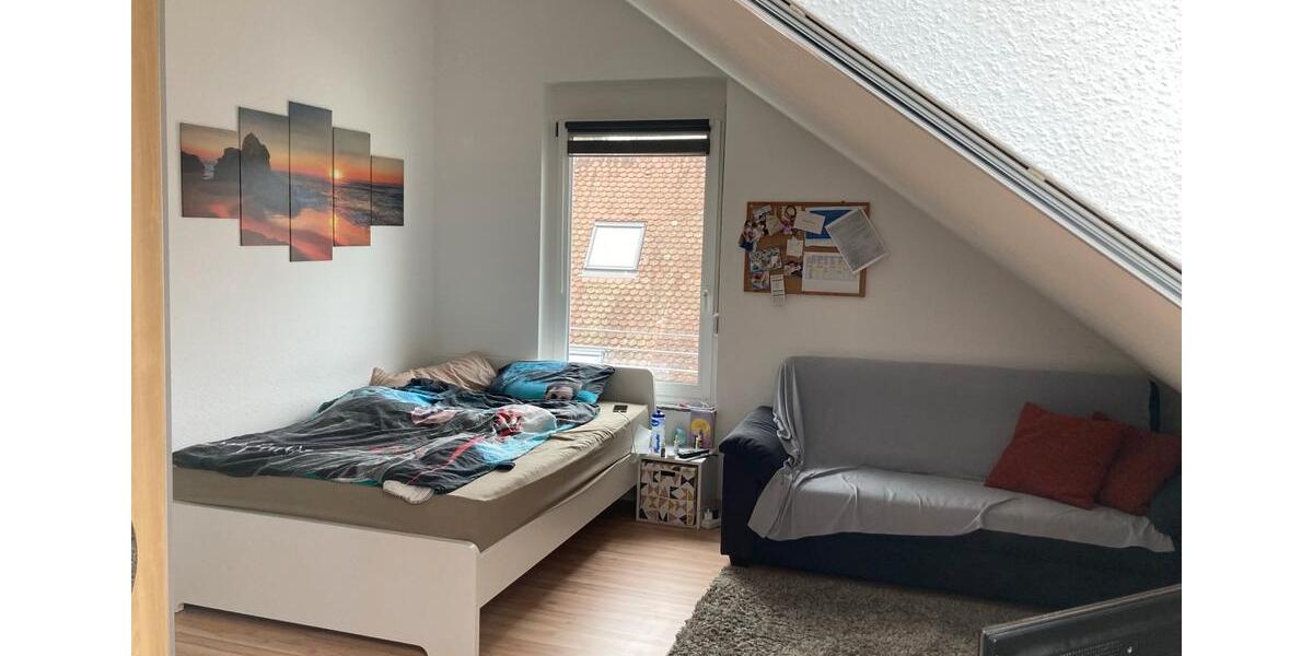 Dachgeschoßwohnung Kirchzarten - 1 Zimmer, 16 m&sup2;, 600&euro; | Angebot:25170900