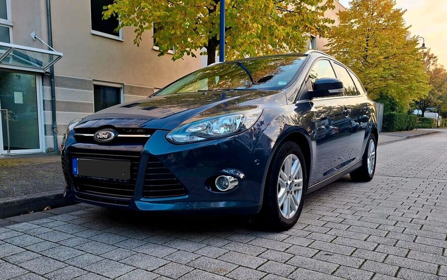 Ford Focus 112.000 km 3.500 € Wiesbaden 65197