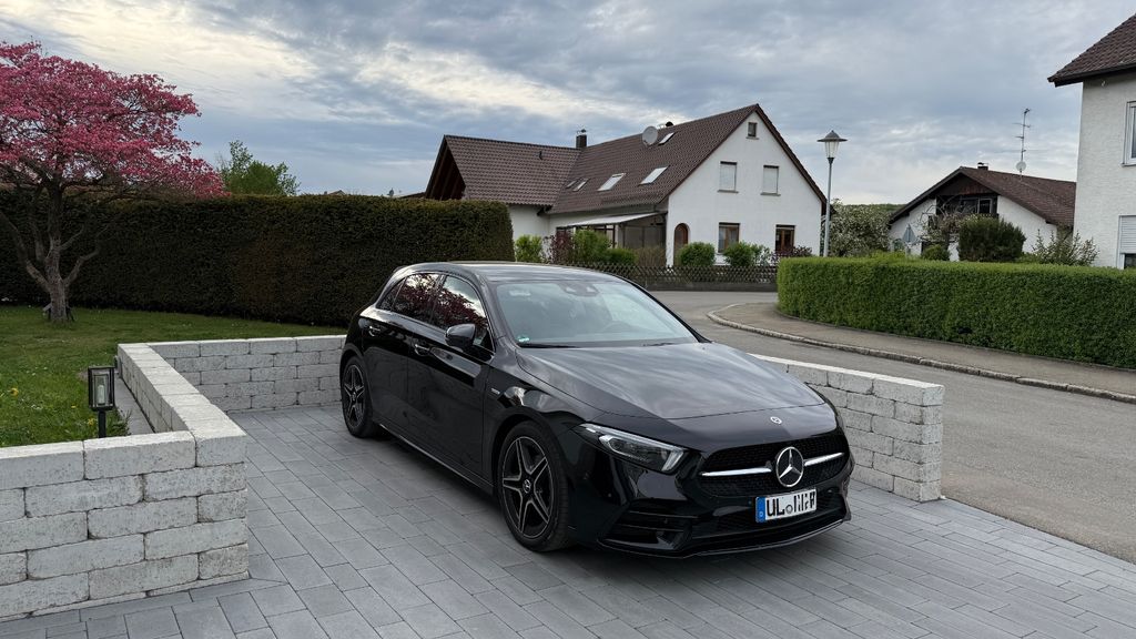 Mercedes-Benz A 180 62.999 km 22.999 &euro; Weidenstetten 89197