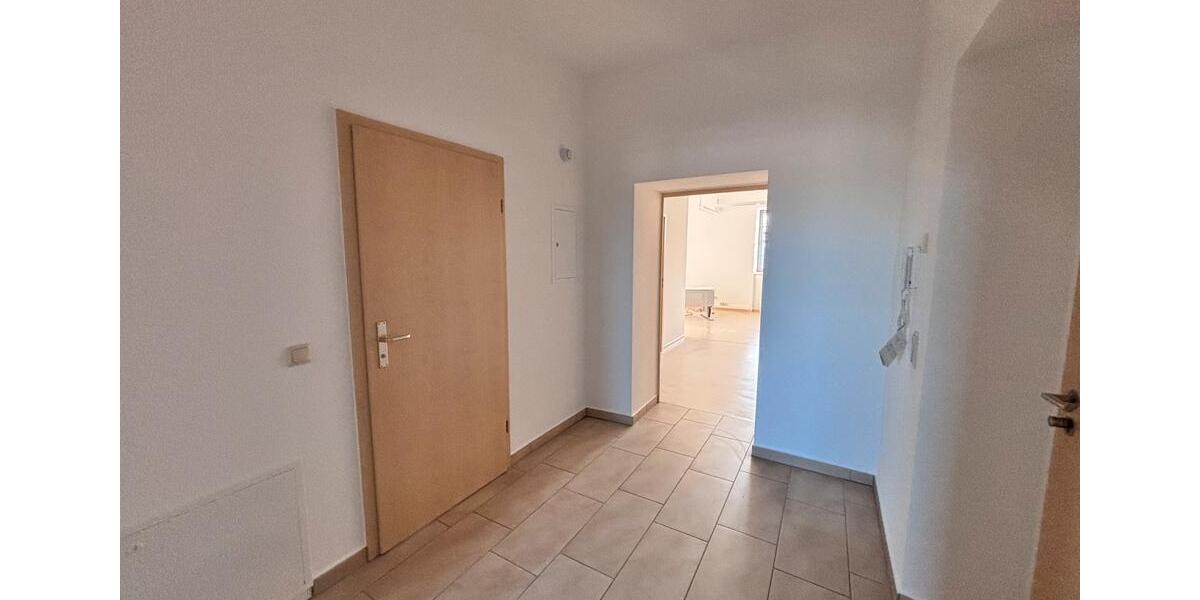 Etagenwohnung Wurzen - 2 Zimmer, 80 m&sup2;, 483&euro; | Angebot:26678309