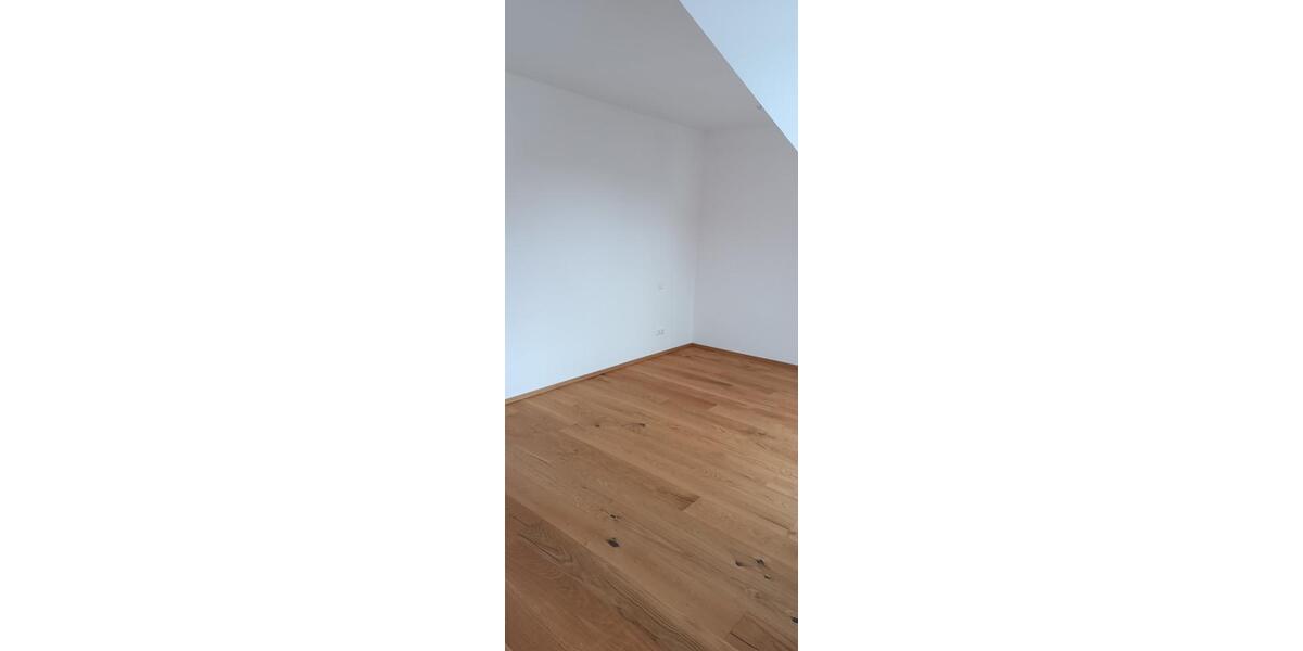 Maisonettenwohnung Oettingen in Bayern - 2.5 Zimmer, 89 m&sup2;, 1.100&euro; | Angebot:24877172