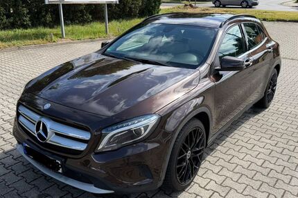 Mercedes-Benz GLA 200 113.403 km 12.000 &euro; Schwielochsee 15913
