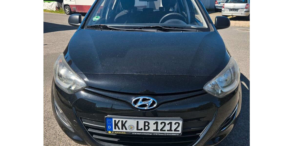 Hyundai i20 146.000 km 3.490 &euro; Kempen 47906