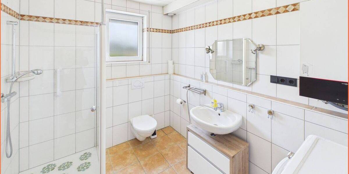 Einfamilienhaus Gangelt-Breberen Breberen - 7 Zimmer, 270 m&sup2;, 549.000&euro; | Angebot:26358393