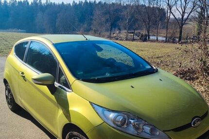 Ford Fiesta 181.835 km 2.800 &euro; Untergriesbach 94107