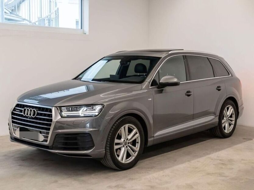 Q7