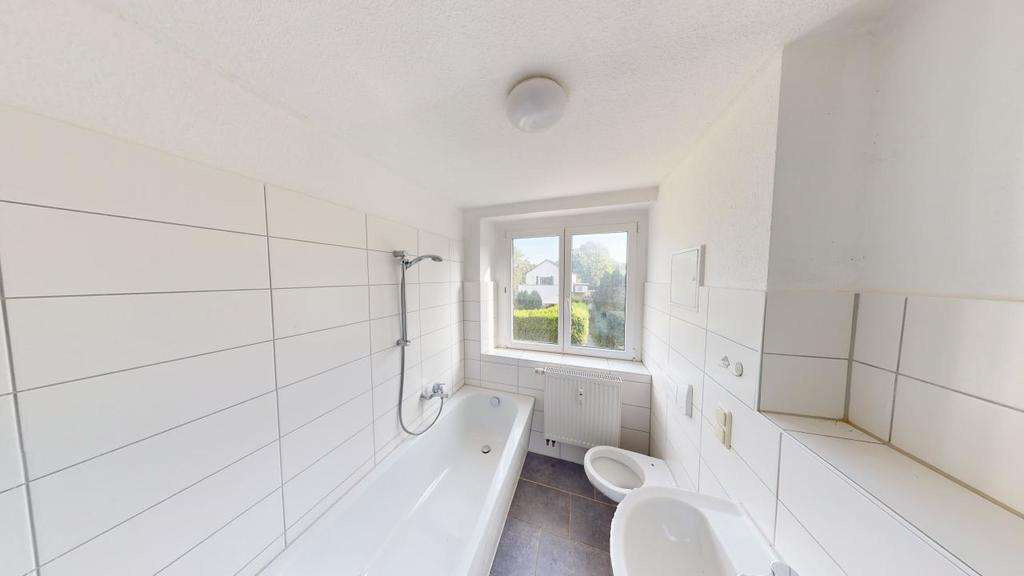 Etagenwohnung Chemnitz Gablenz - 2 Zimmer, 52 m&sup2;, 282&euro; | Angebot:27131548