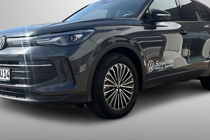 VW Tiguan 9.000 km 42.990 &euro; Helbra 06311