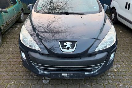 Peugeot 308 127.000 km 2.000 &euro; Bad Camberg 65520