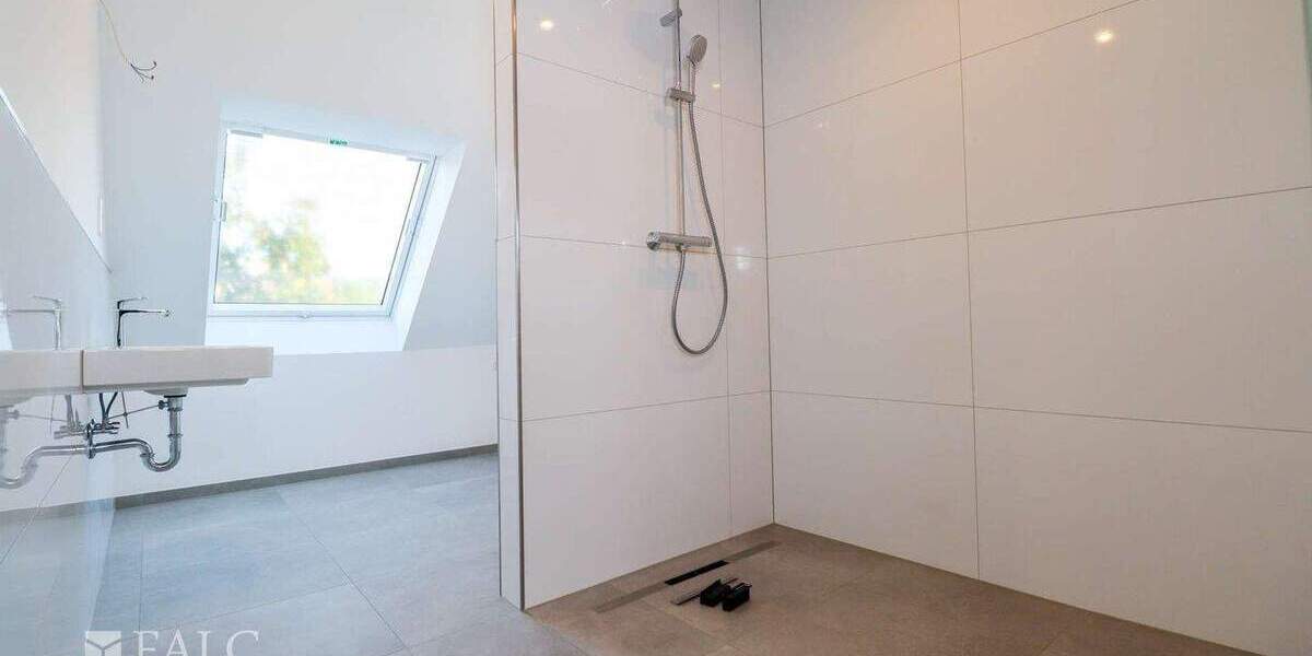 Reihenendhaus Duisburg Buchholz - 5 Zimmer, 117 m&sup2;, 1.700&euro; | Angebot:24689721