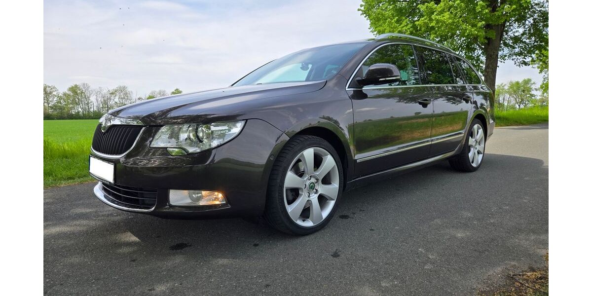 Skoda Superb 249.126 km 7.525 &euro; Dresden 01705