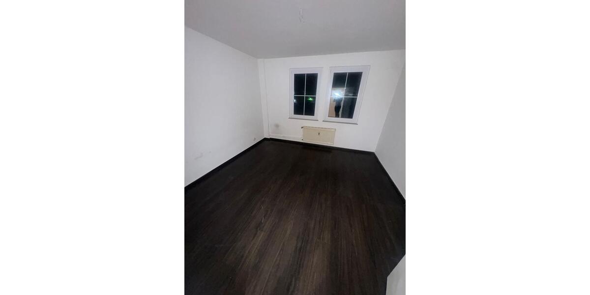 Etagenwohnung Krefeld Benrad - 4 Zimmer, 85 m&sup2;, 1.000&euro; | Angebot:26664014