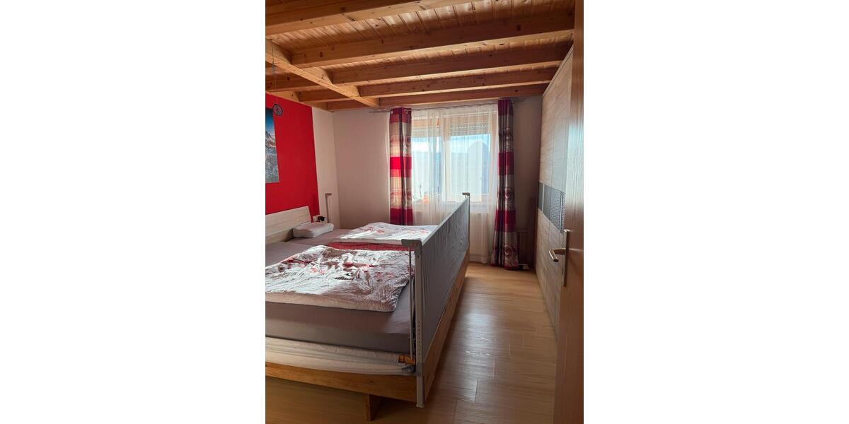Dachgeschoßwohnung Oedheim - 3 Zimmer, 67 m&sup2;, 289.000&euro; | Angebot:27067337