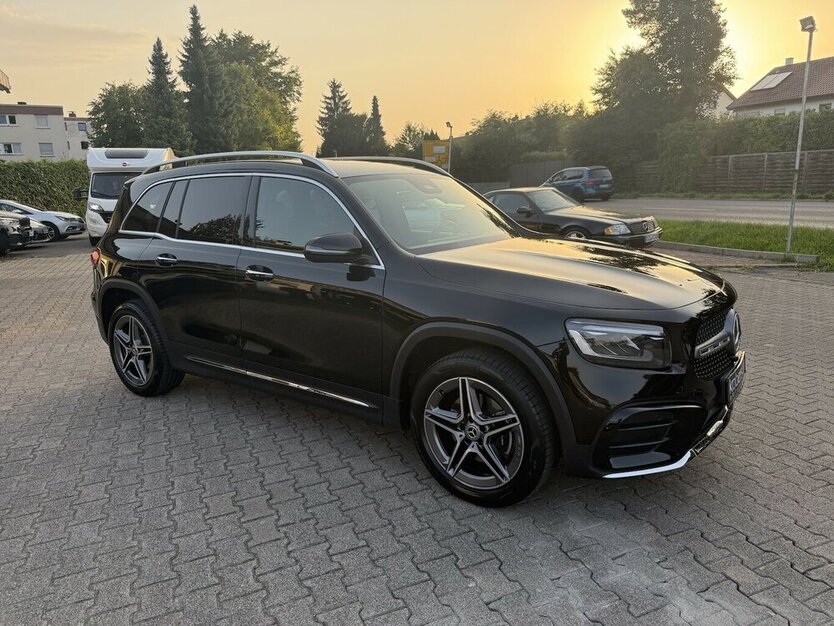 Mercedes-Benz GLB 180 *AMG,7 Sitzer,LED,Navi,MBUX,Kamera * 29.000 km 37.850 € Schorndorf 73614