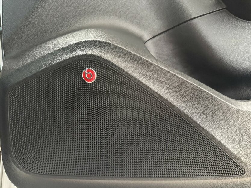 Cupra Ateca 4Drive /LED/Navi/Beats/Spur/360°/Ahk 69.951 km 26.490 € Leipzig 04347