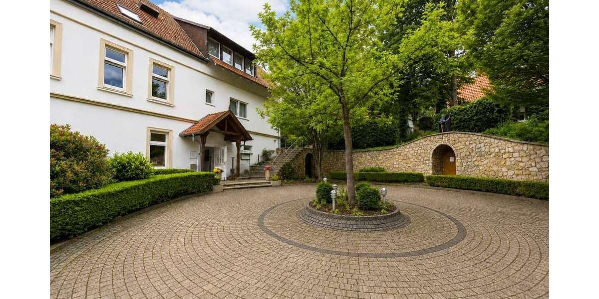 Etabliertes Hotel- & Gastro-Anwesen am Wiehengebirge umfassend modernisiert - Gewerbeobjekt Bad Oeynhausen Dehme | Angebot:27254367