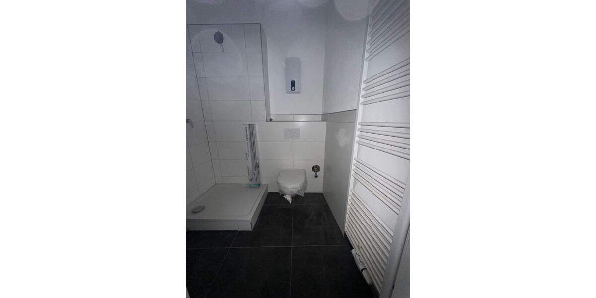 Frei ab 01.02.2026 Gute Lage 4-Zimmer-Wohnung zimmer