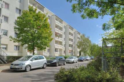 Wohnung zum Mieten in Halle 342 € 56.98 m² 3 zimmer