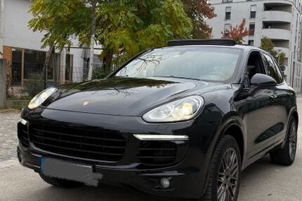 Porsche Cayenne 127.000 km 45.990 € Karlsruhe 76139