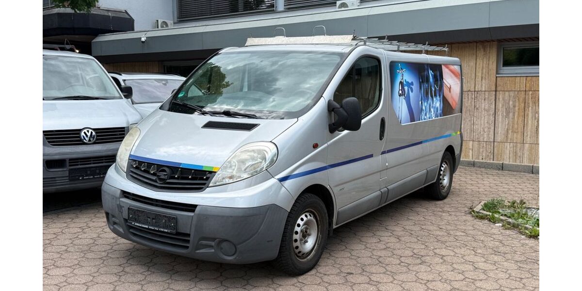 Opel Vivaro 139.000 km 6.999 &euro; Süßen 73079