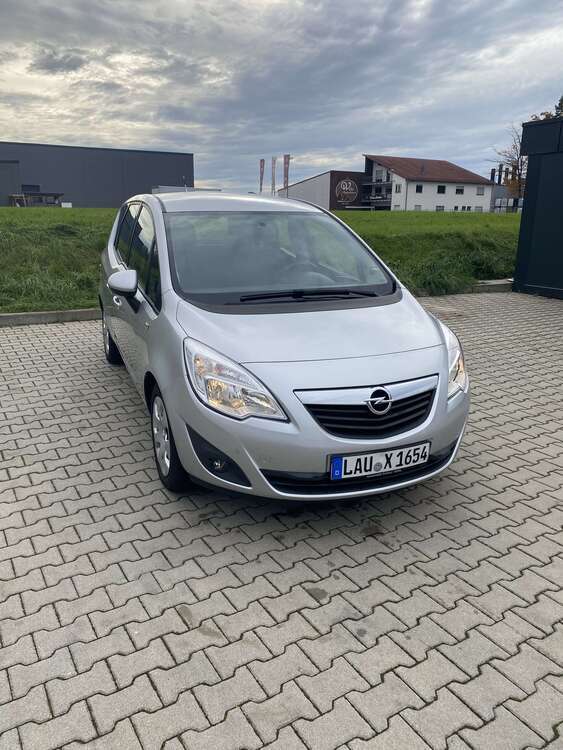 Opel Meriva 156.209 km 4.400 € Nürnberg 90489