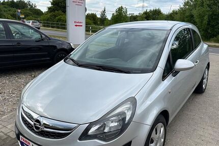 Opel Corsa 47.000 km 3.990 € Chemnitz 09114