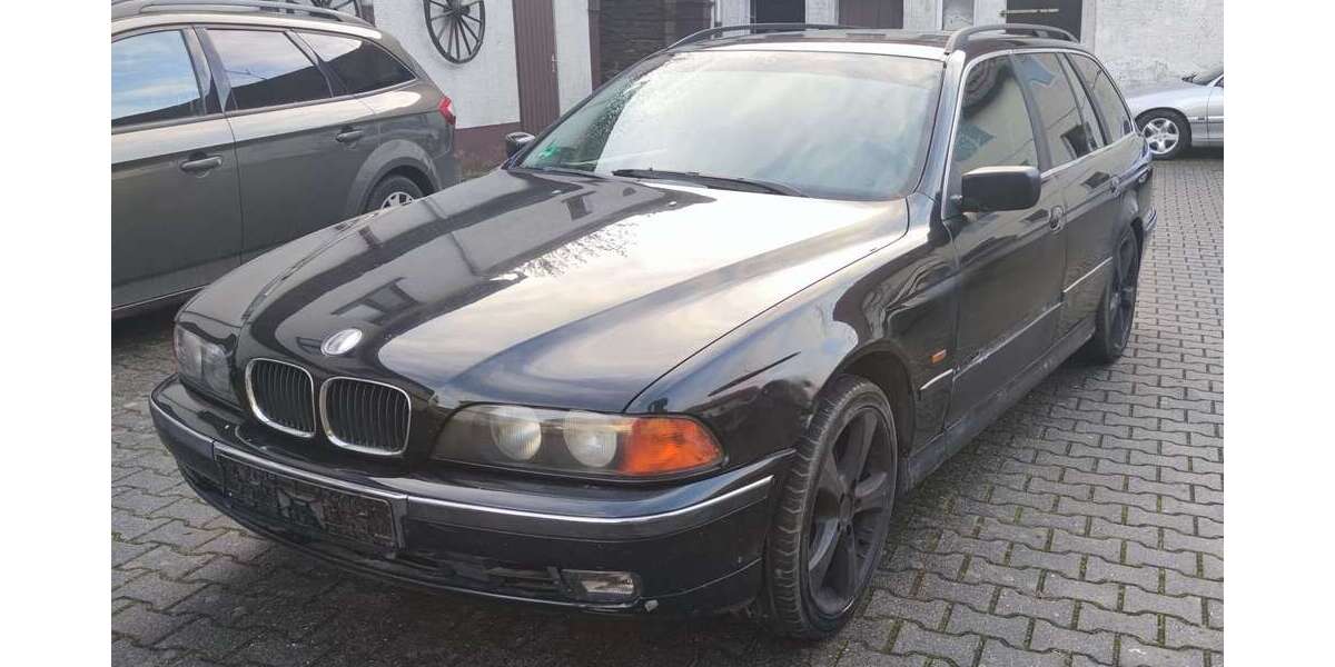 BMW 520 322.296 km 999 &euro; Heideland OT Etzdorf 07613