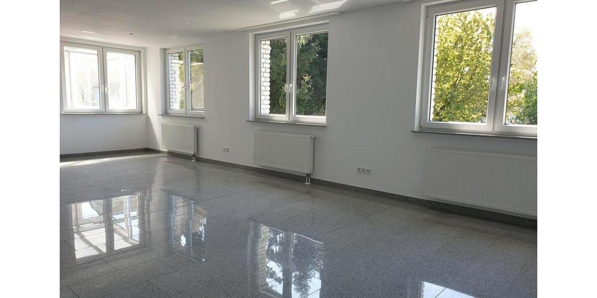 Etagenwohnung Langenfeld (Rheinland) - 3 Zimmer, 95 m&sup2;, 359.000&euro; | Angebot:26837360