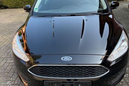 Ford Focus 71.500 km 6.500 &euro; damme 49401