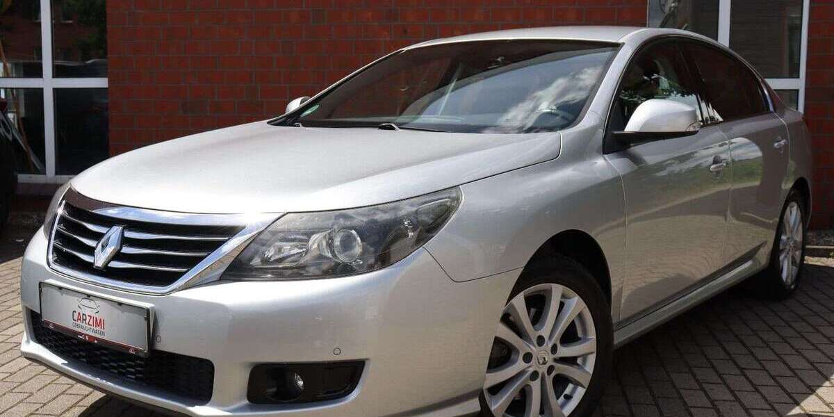 Renault Latitude 114.900 km 6.990 &euro; Hannover 30177